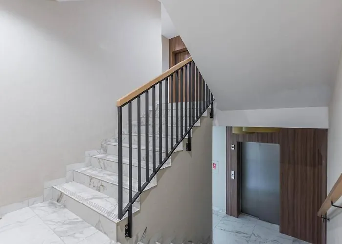 Daire Golden Apartments Gdansk - Cozy Studio - Great Location&Kollotaja